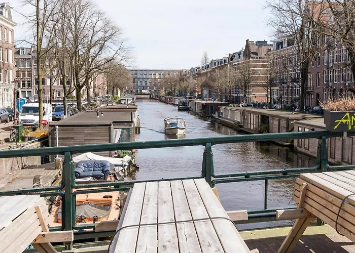Luxury Houseboat-apartment Lady Jane *