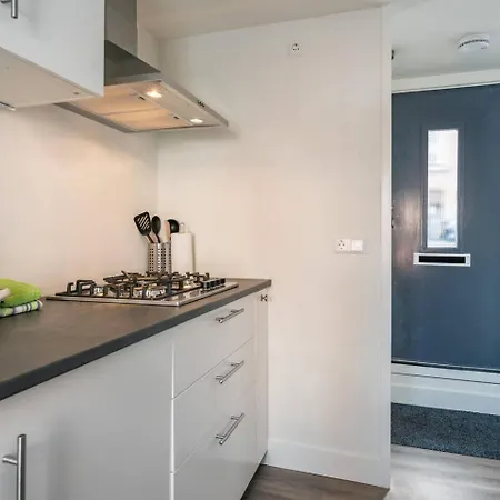 Luxury Houseboat-apartment Lady Jane Hébergement de vacances