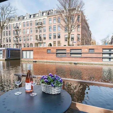 Hébergement de vacances Luxury Houseboat-apartment Lady Jane Amsterdam