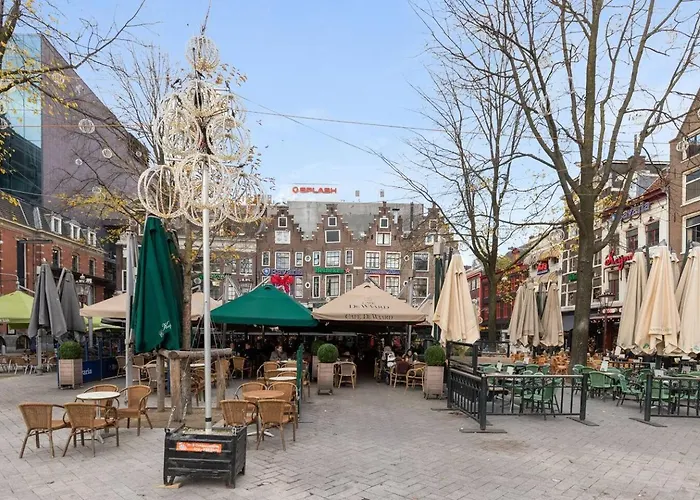 Hébergement de vacances Luxury Houseboat-apartment Lady Jane